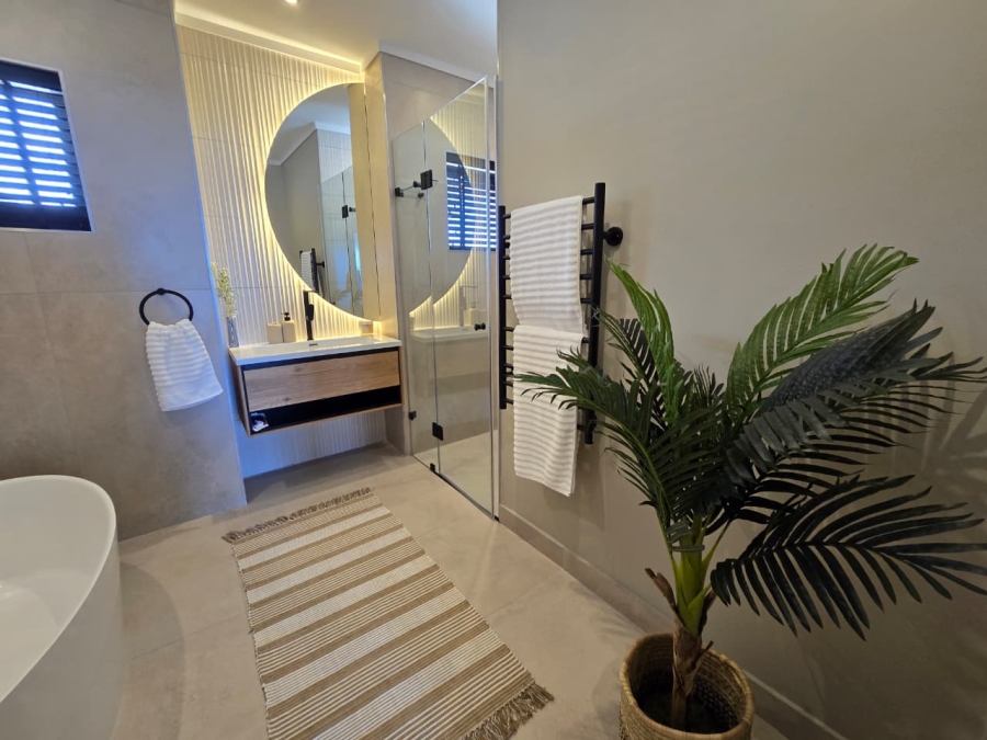 To Let 2 Bedroom Property for Rent in Oubaai Western Cape